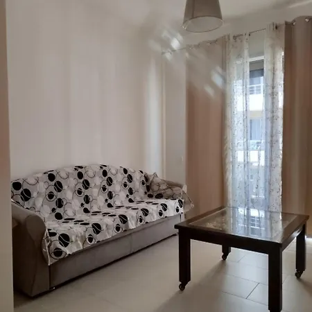Comfortable Apartment, Stunning Views Vlore