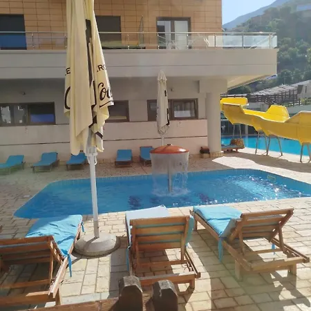 Comfortable Apartment, Stunning Views