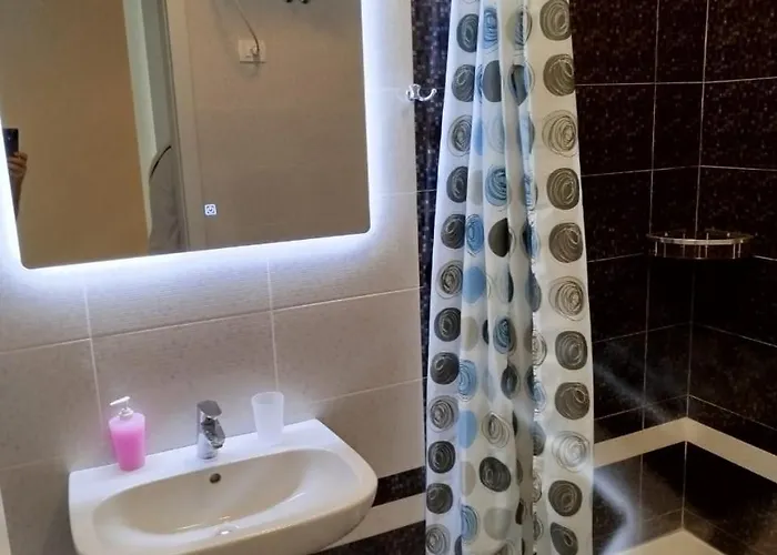 Comfortable Apartment, Stunning Views